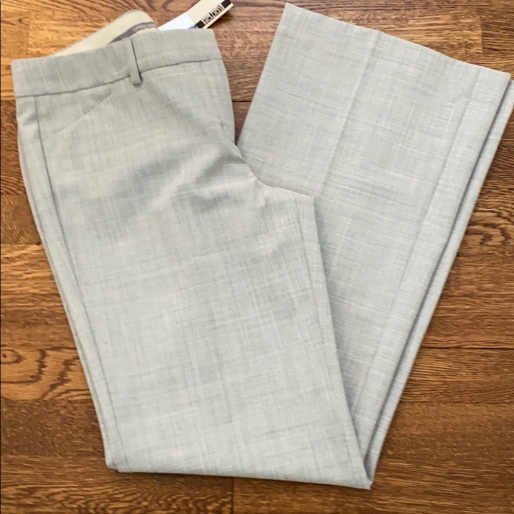 Express pant. Zip front  2 button back pockets NWT